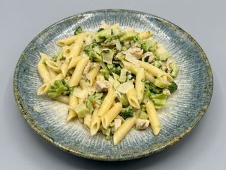 Penne Pollo Broccoletto 