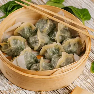 Pierogi ze szpinakiem i serem