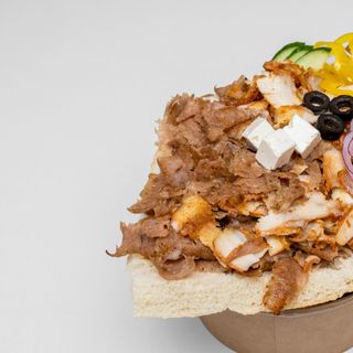 BUŁKA TYLKO Z MIĘSEM