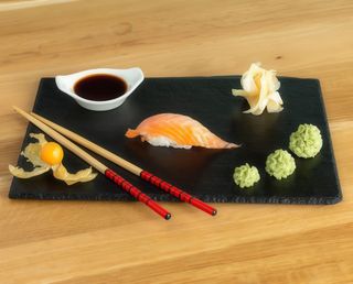 Shimayo nigiri łosoś opalony 1szt
