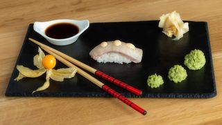 Shimayo nigiri tuńczyk opalony 1szt