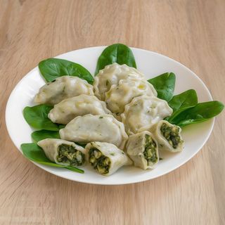 Pierogi z szpinakiem i kurczakiem