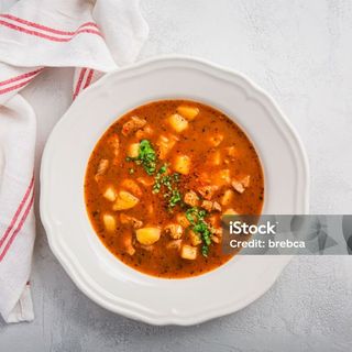 Zupa gulaszowa