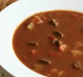 Zupa gulaszowa