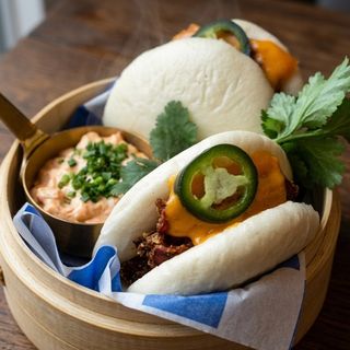 BUŁECZKI BAO Z PASTRAMI 2 Szt.