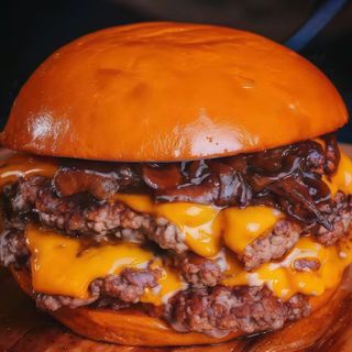 ANIMAL STYLE SMASH BURGER