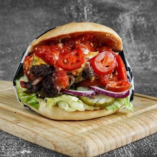 Burger Maczetta (pikantny)