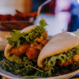 Bułeczki Bao z krewetkami panierowanymi