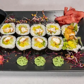 Futomaki z Rybą Maślaną w Tempurze (10 sztuk)
