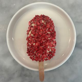 Cake pop malina-mascarpone