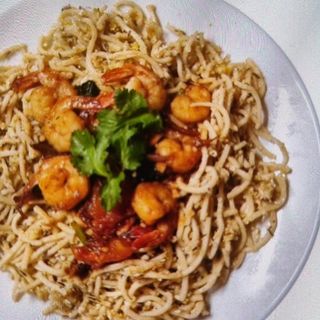 MAKARON SZMAZONE ZE KURCZAKEM