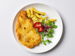 Delikatna panierowana pierś z kurczaka