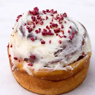 Drożdżówka z Malinami i mascarpone