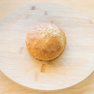 Drożdżówka banan - słony karmel