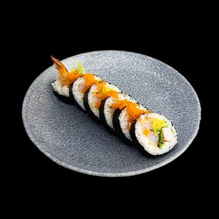 Futomaki krewetki w tempurze