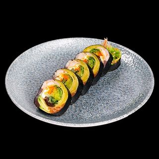 Futomaki sashimi rainbow