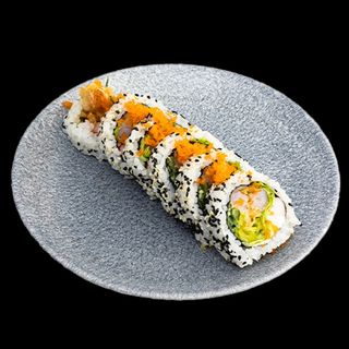 Uramaki krewetki w tempurze
