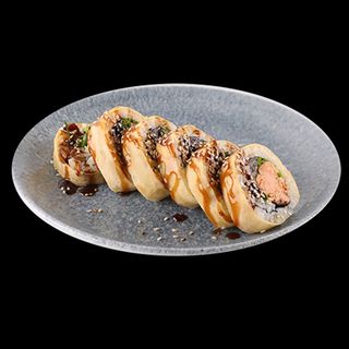 Uramaki pieczony łosoś teriyaki