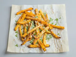Fries with parmesan