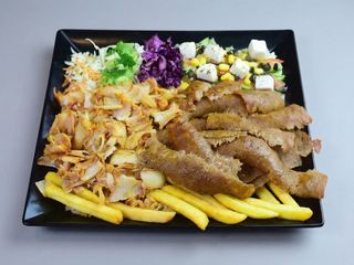 Mega zestaw na talerzu