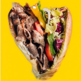 Kebab bułka samo mięso i ser