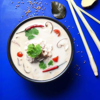 Tom Kha