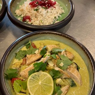 Zielone curry z kurczakiem