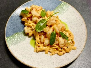 TAGLIATELLE CON GAMBERI