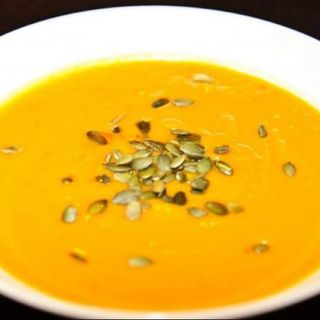 Krem dyniowy z pestkami dyni