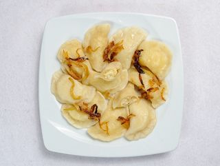 Pierogi z ziemniakami I pieczarkami