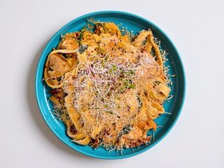 MAKARON TAGLIATELLE Z KURCZAKIEM