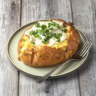 Kumpir z gzikiem duży