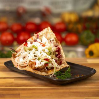 DÖNER KEBAP Z SEREM