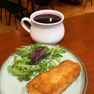 Barszcz z krokietem