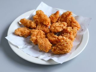 Chicken nuggets 5 szt. w cieście