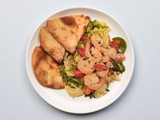 Sałatka z krewetkami