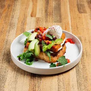 KANAPKA Z HALLOUMI