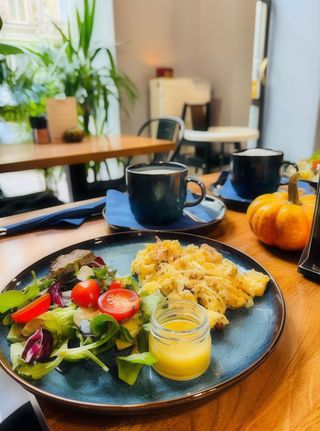 JAJA SADZONE / JAJECZNICA