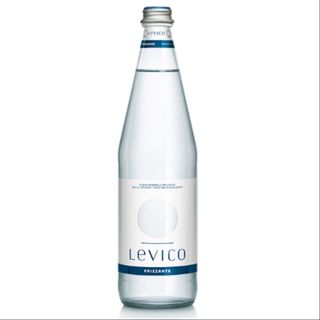 Woda Levico gazowana 0,75 l