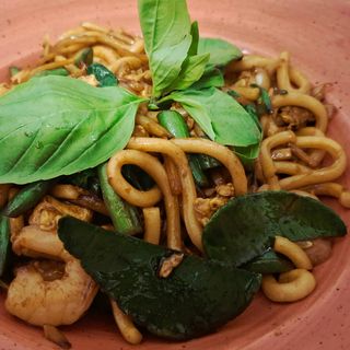 Udon Pad Kee Mao Kung