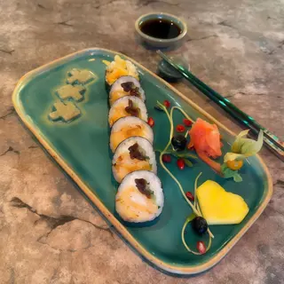 Nori maki z halibutem w tempurze 6 szt