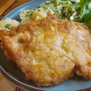 Filet z piersi kurczaka w jajku