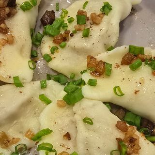 Pierogi z kapustą i grzybami