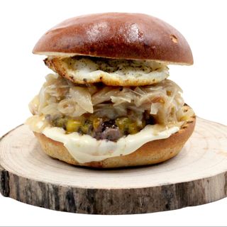 Egg & Onion Burger