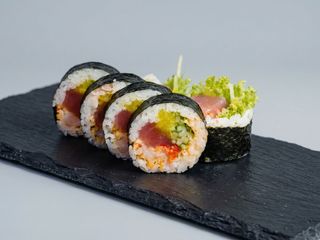 Futomaki Maguro Gold