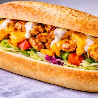 Kebab z serem cheddar w Bułce