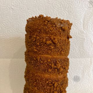 Kurtosz z kremem i posypką Lotus 