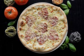 Pizza Carbonara