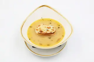 Zupa cebulowa