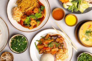 23.Wieprzowina z warzywami